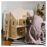 Obojstranný drevený domček pre bábiky