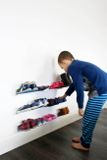Polička na detské topánky: Kids Shoe Rack