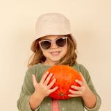 KiETLA slnečné okuliare BuZZ 6-9 rokov: pink glitter