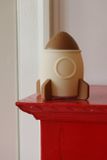 Detské svetielko Konges Slojd: Rocket Caramel