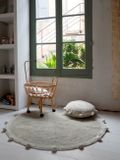 Lorena Canals: Bavlnený koberec Bubbly Natural Olive 