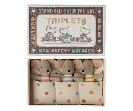 Maileg Myšky bábätká: Trojičky v zápalkovej škatulke