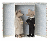 Maileg Myšky Maminka a Tatinko svadobný pár v škatuľke